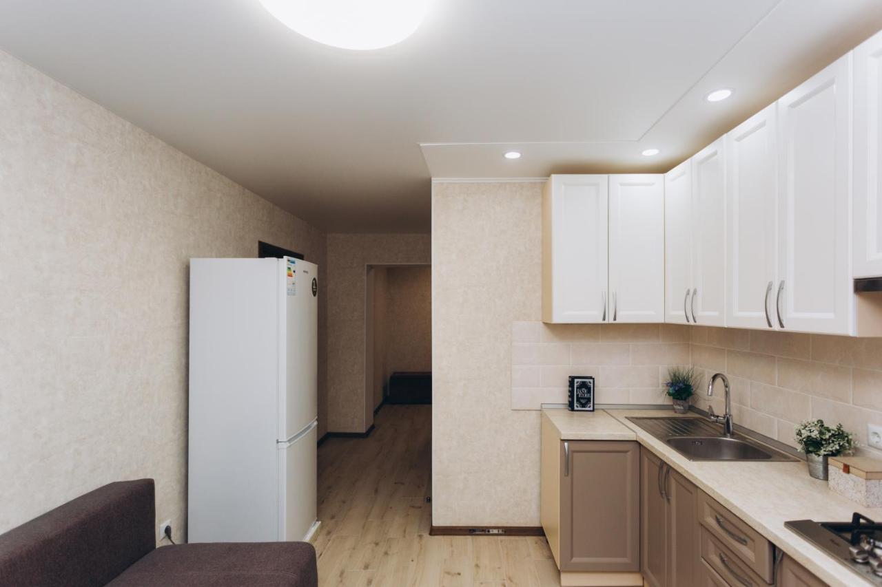 Apart-Smart On Kharkovskaya Near Lavina 1 Floor Apartment Sumy Bagian luar foto